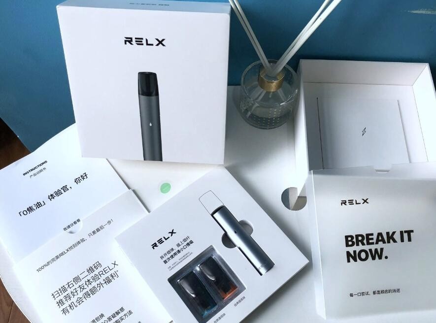 电子烟白色好看吗 电子烟白色好看吗女生